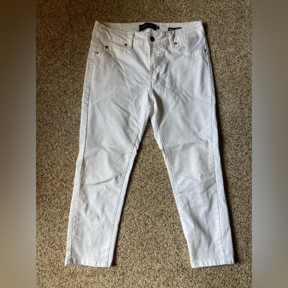 White Tahari Women's Jeans